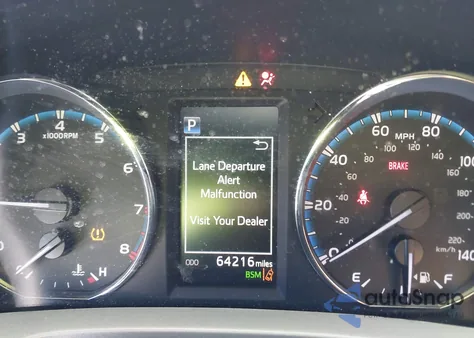 2018 Toyota Rav4 Limited из США, поврежденный, VIN 2T3DFREV6JW713619